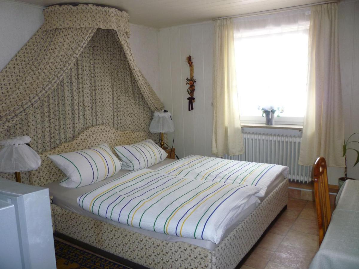 Gasthaus - Pension Am Buchberg Monchsdeggingen Kültér fotó